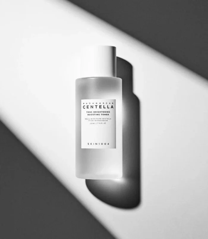 skin1004-toner-210ml-madagascar-centella-tone-brightening-boosting-toner-36440310350070